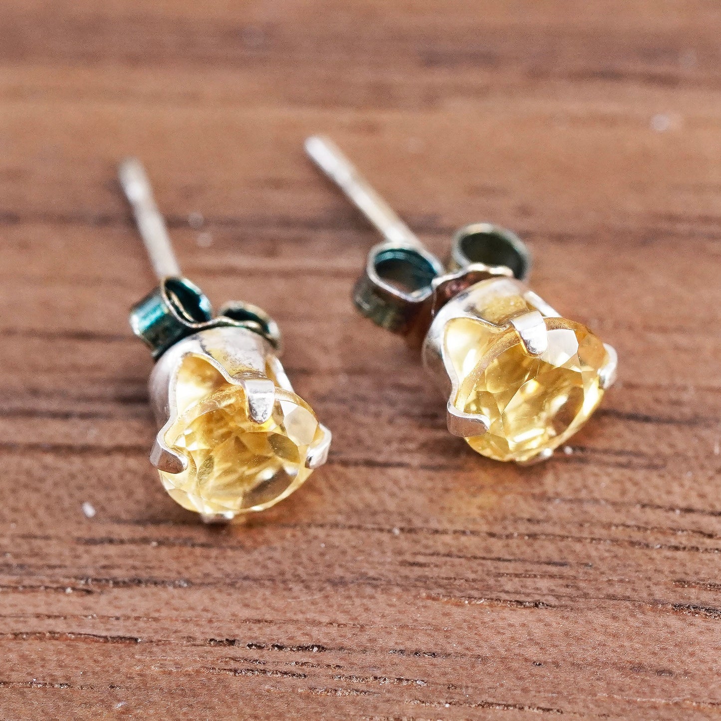 6mm, Vintage Sterling silver handmade earrings, 925 studs with citrine