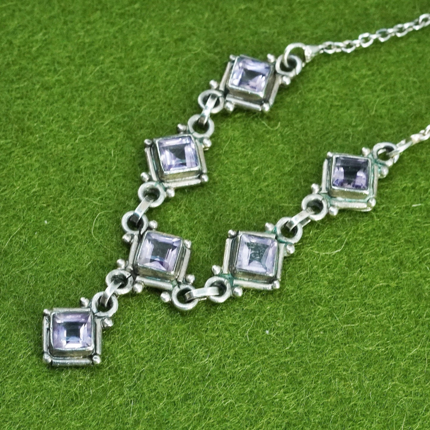 16”, Vintage amethyst and Sterling silver circle necklace and amethyst pendant