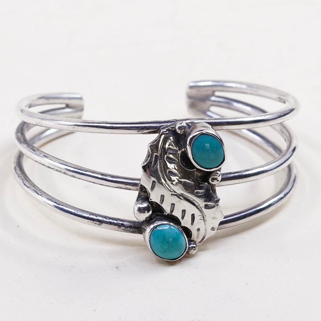 6", VTG Handmade Sterling 925 silver cuff w/ Blue Green Turquoise N leaf
