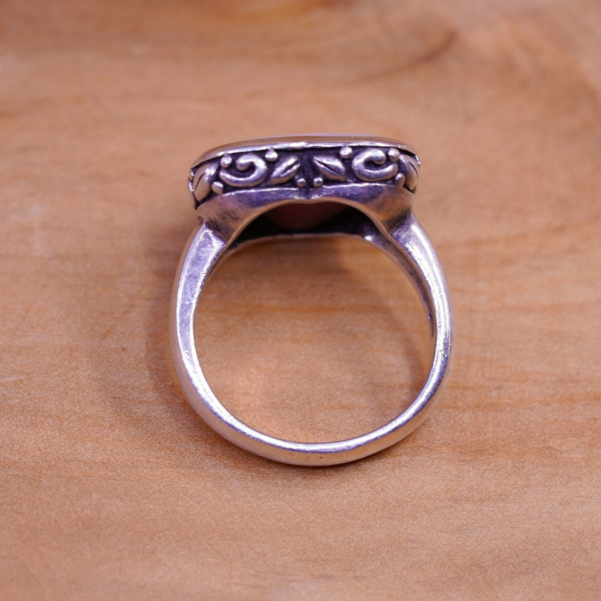 Size 7, vintage Sterling 925 silver handmade ring with pink mother of pearl