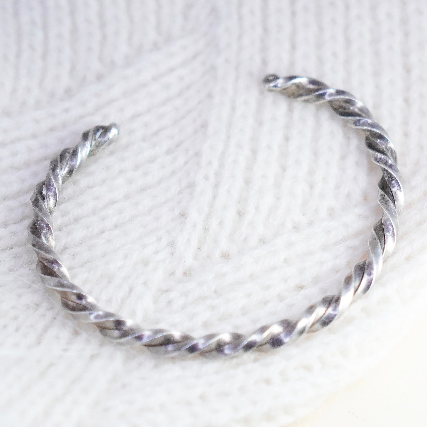 6.25”, vintage southwestern sterling silver handmade bracelet, twisted 925 cuff