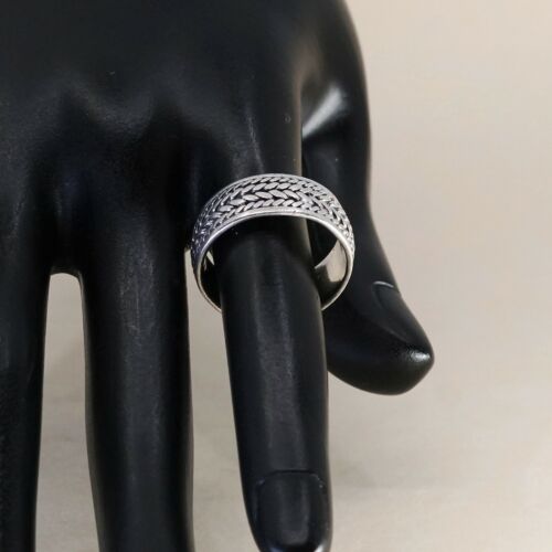 Six 8, Vtg Sterling Silver Handmade Ring 925 Band w Cable details, Stamped 925
