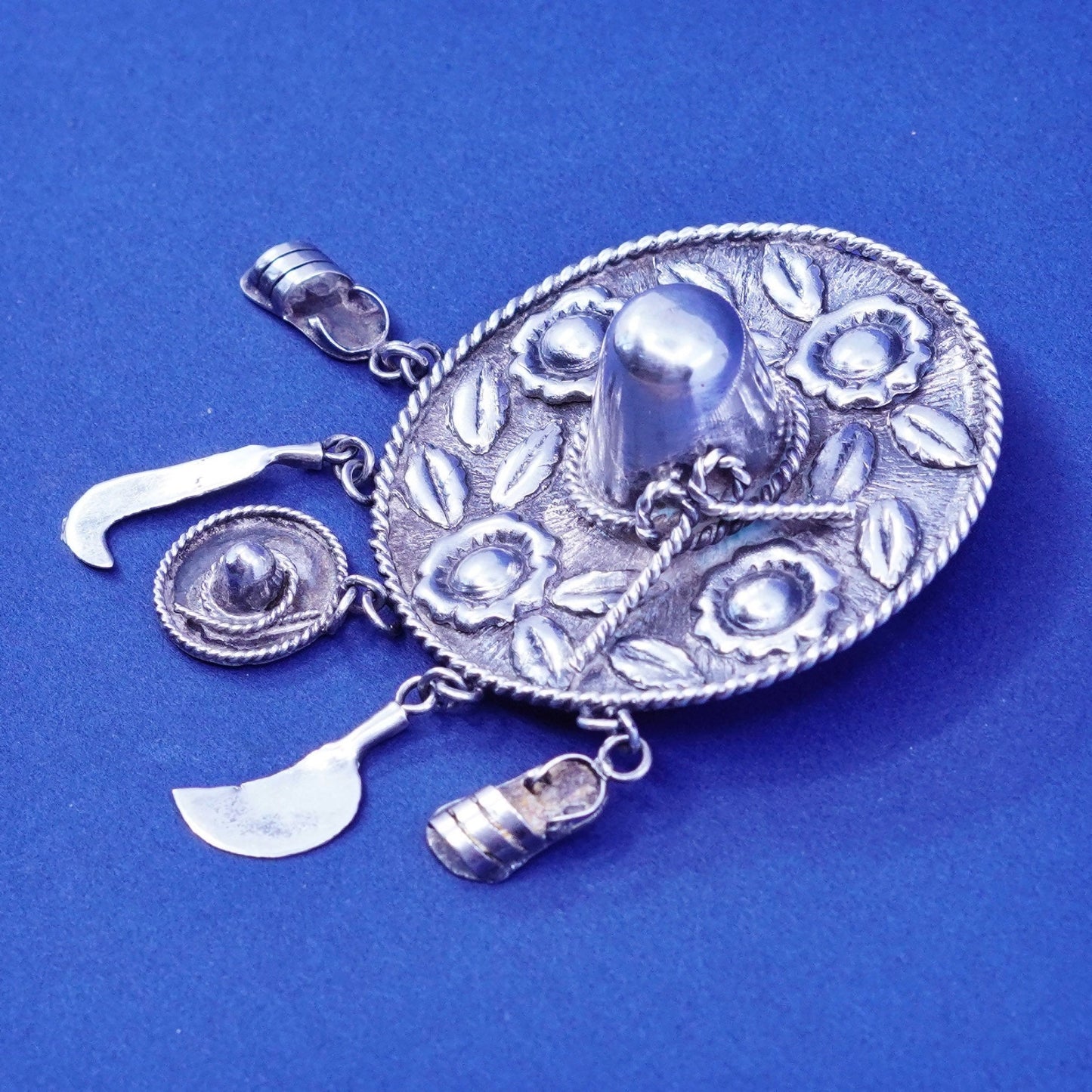 Vintage sterling silver handmade brooch, 925 Mexico Sombrero Hat worn charms