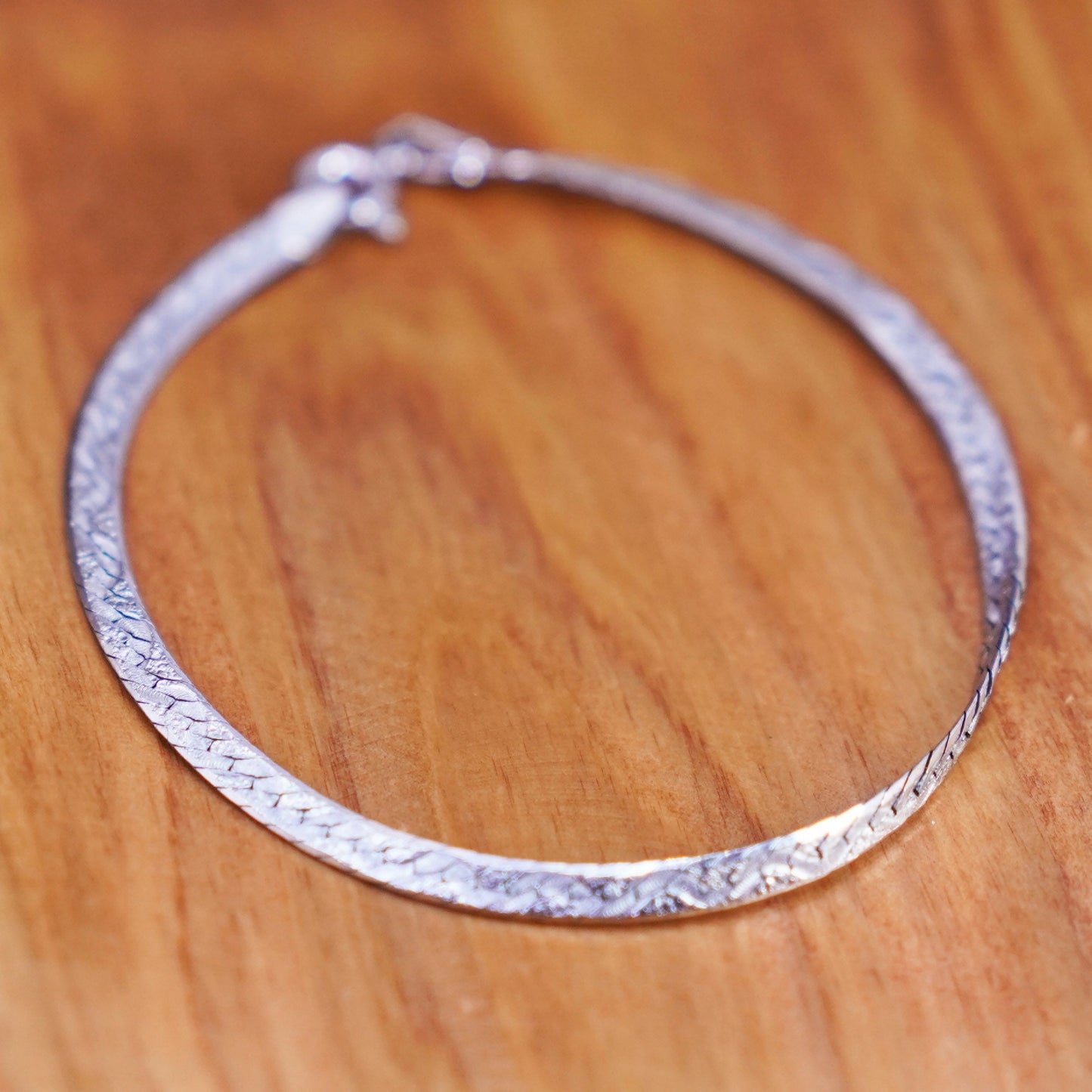 7”, 3mm, Vintage Sterling silver textured herringbone bracelet, Italy 925 chain