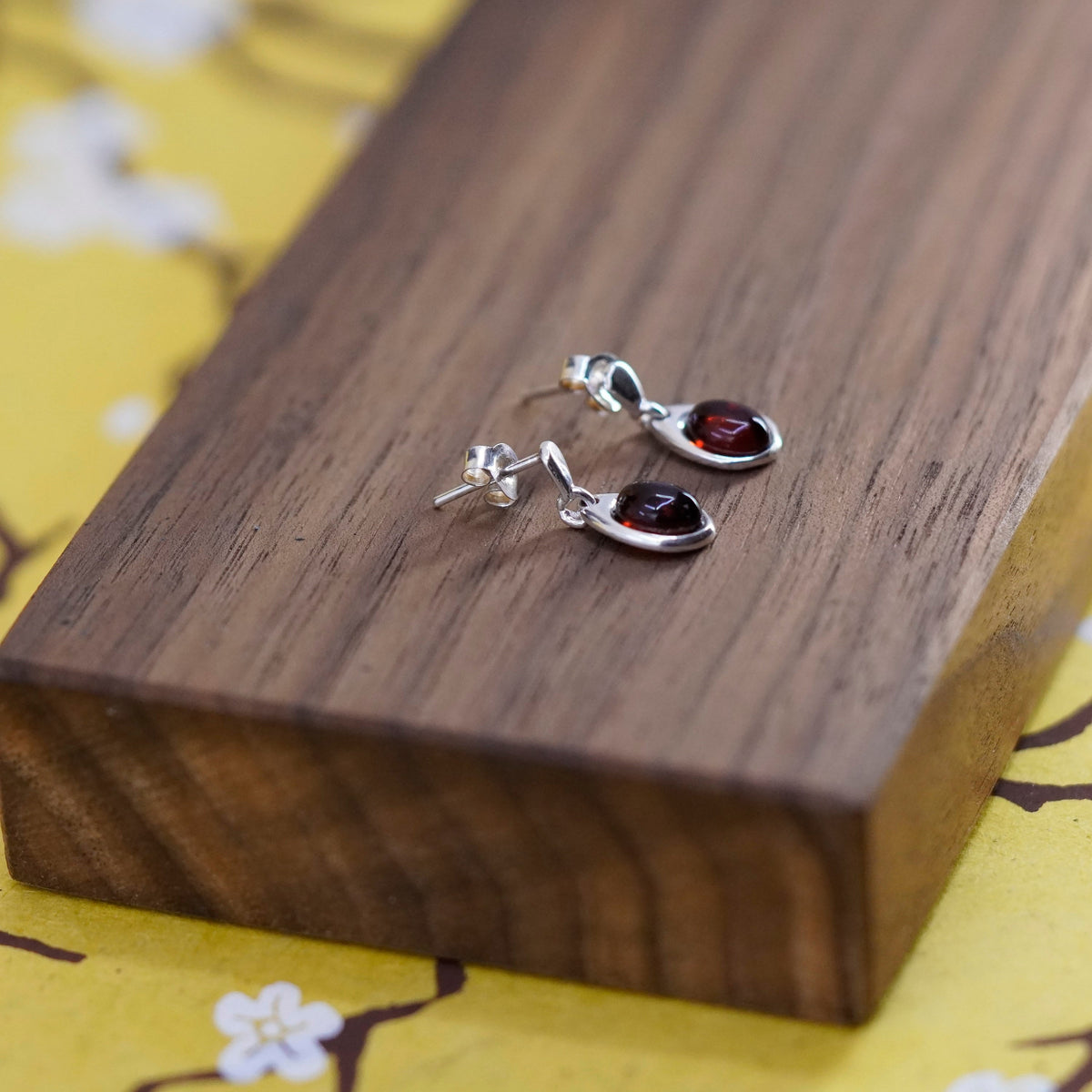 Vintage Sterling 925 silver handmade teardrop earrings with Amber