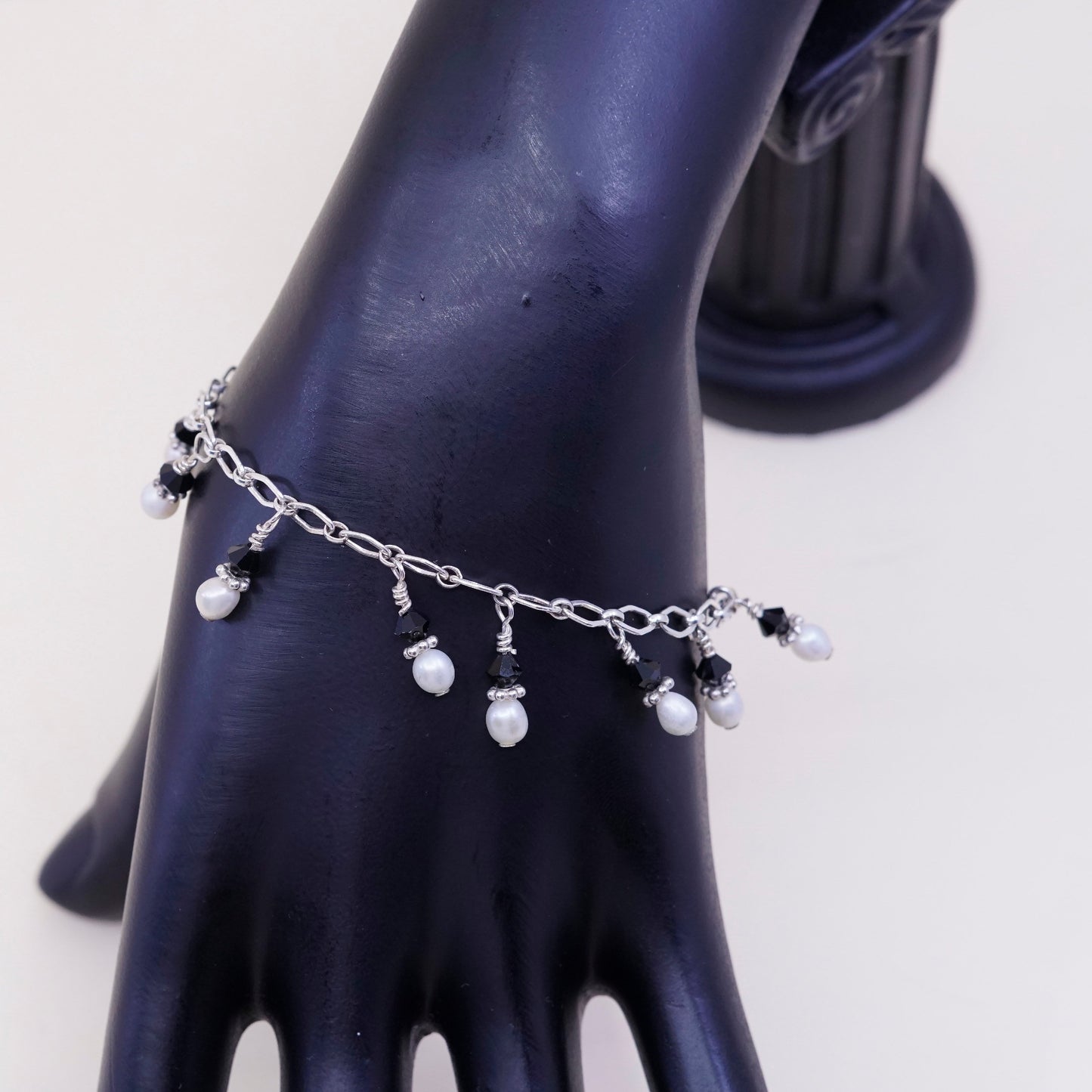 6.75”, vtg Sterling 925 silver handmade bracelet, pearl beads with crystal