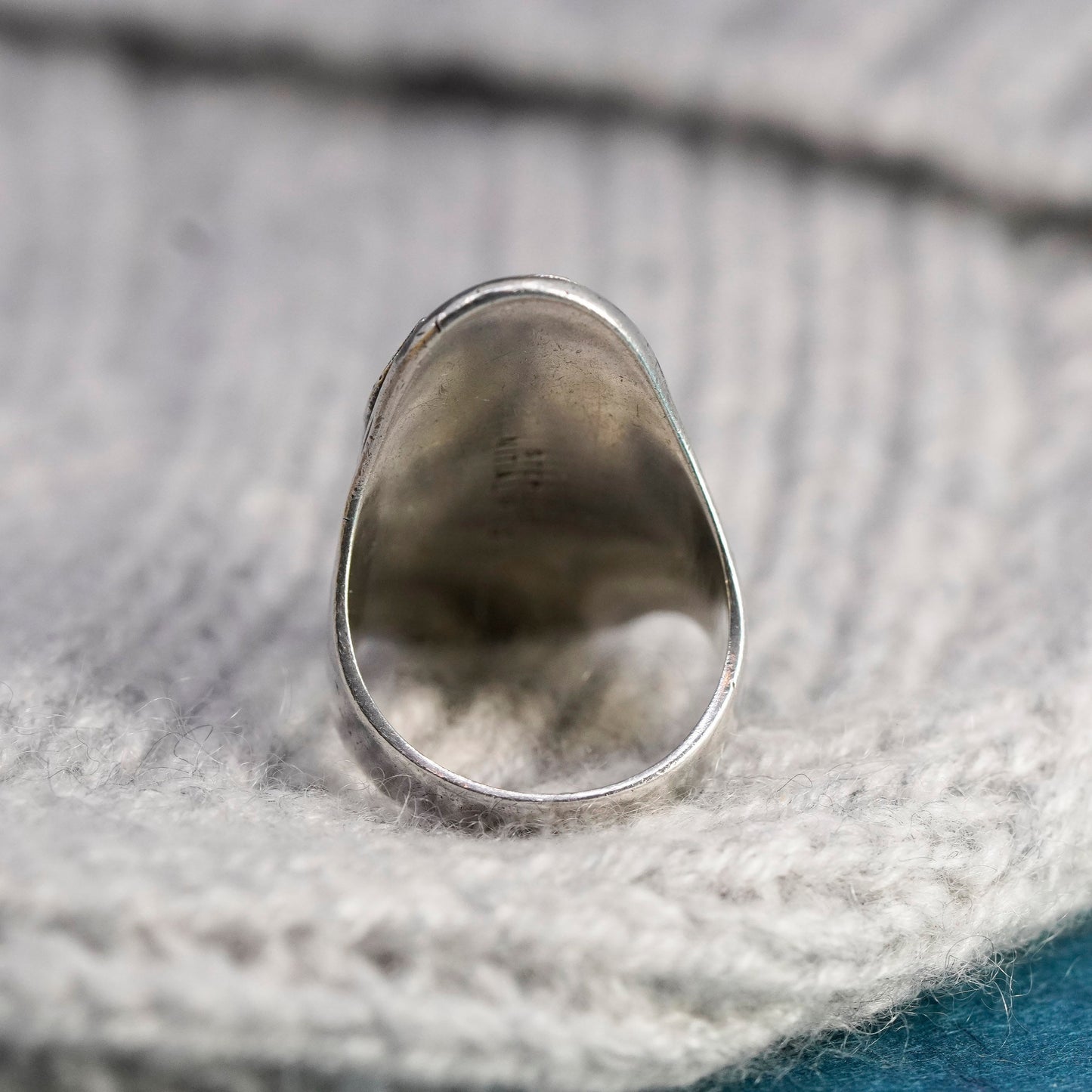 Size 6, vtg sterling silver handmade ring, 925 monogram initial letter “W” ring