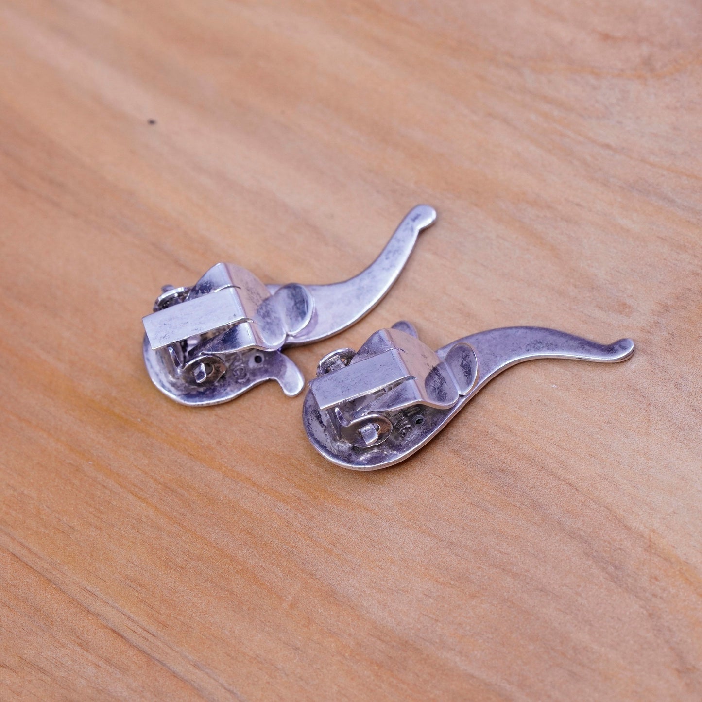 Siam sterling silver clip on earrings, 925 teardrop earrings, niello, Siam