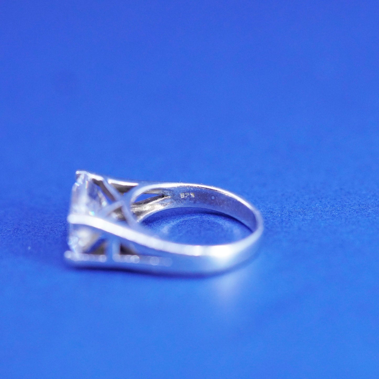 Size 6.5, vintage Sterling 925 silver handmade engagement ring with cz details