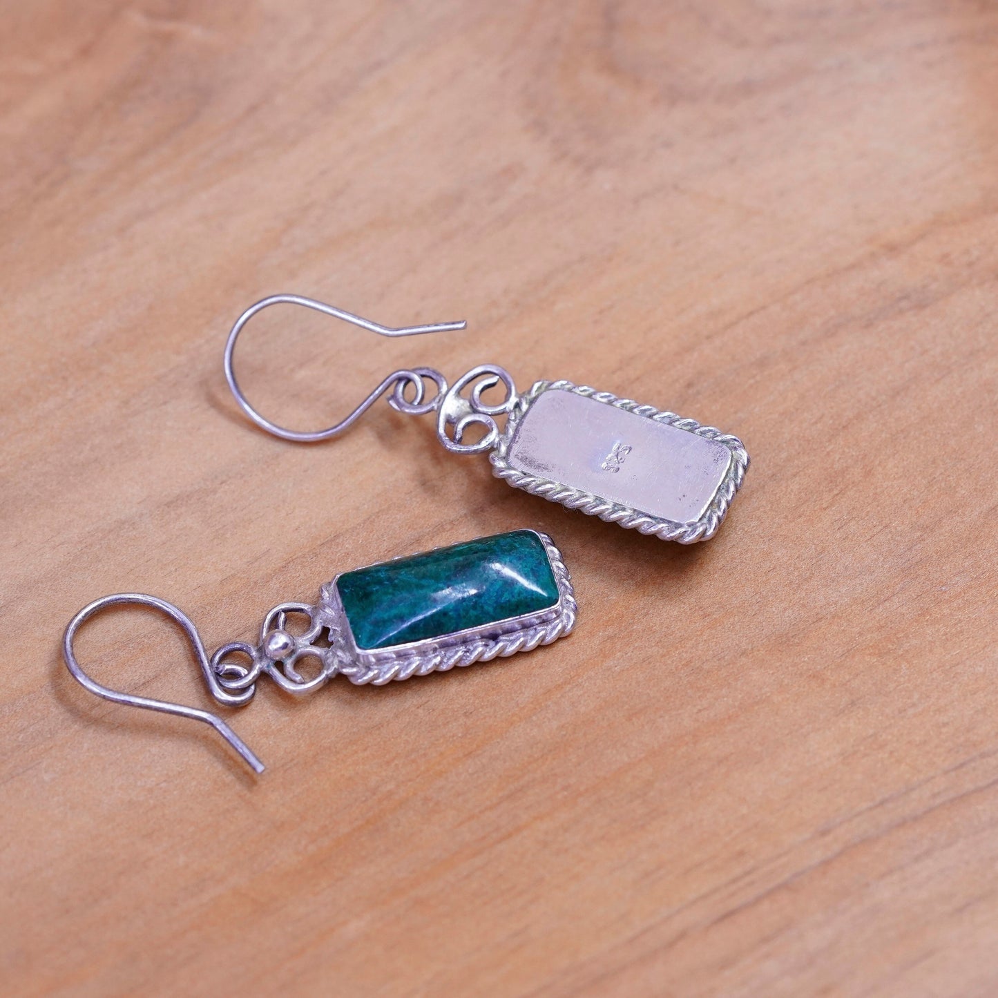 Vintage Sterling 925 silver handmade earrings with rectangular malachite