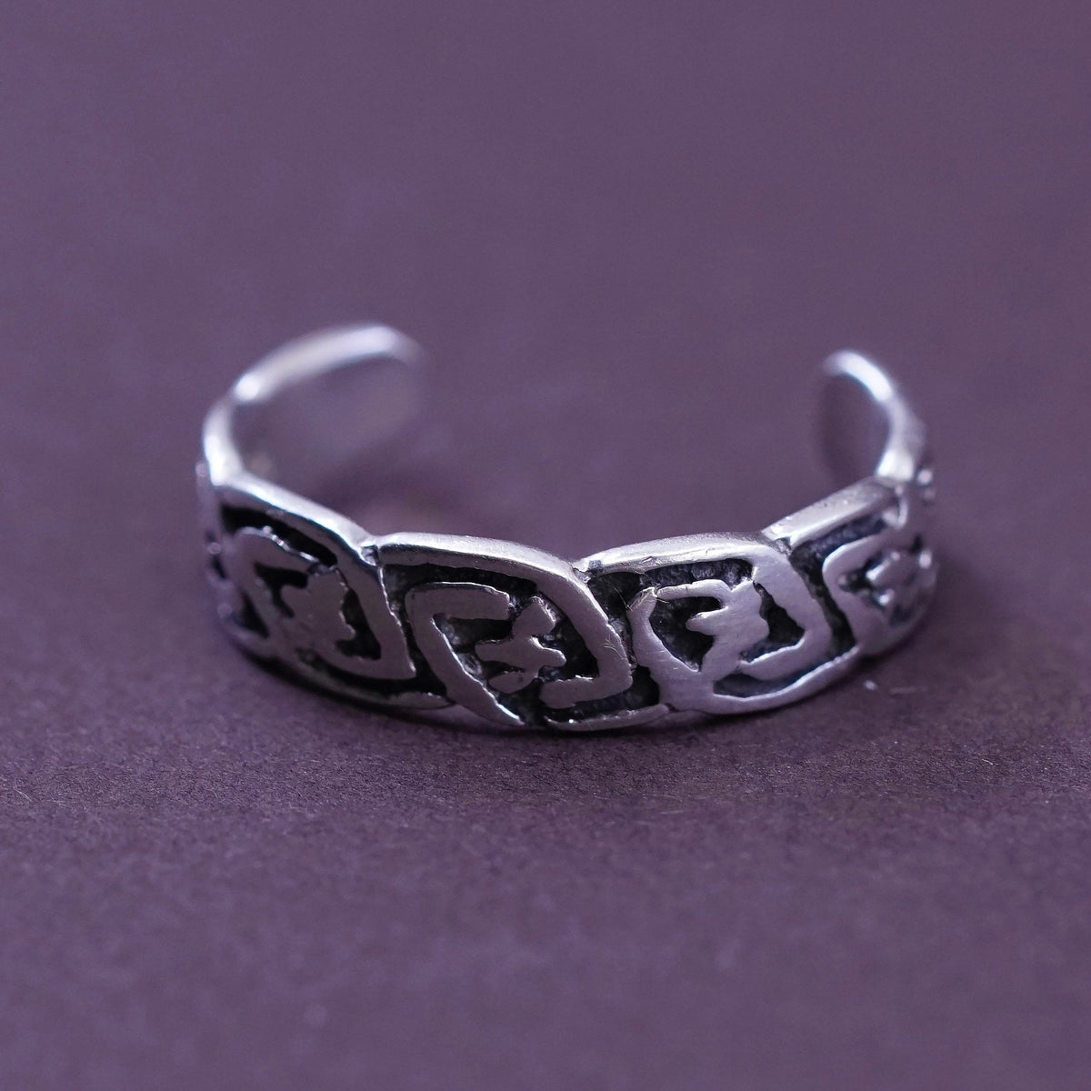 Size 3, vintage Sterling silver handmade ring, 925 textured band, open end
