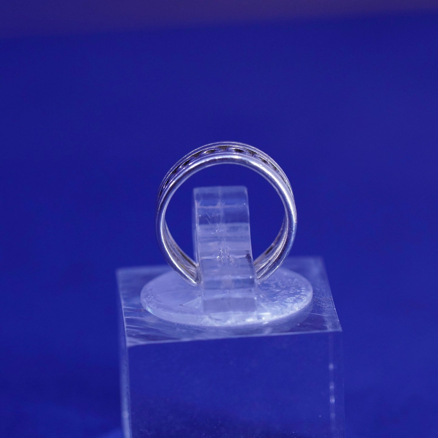Size 1, vtg Mexico sterling silver handmade toe ring, tiny 925 heart open band