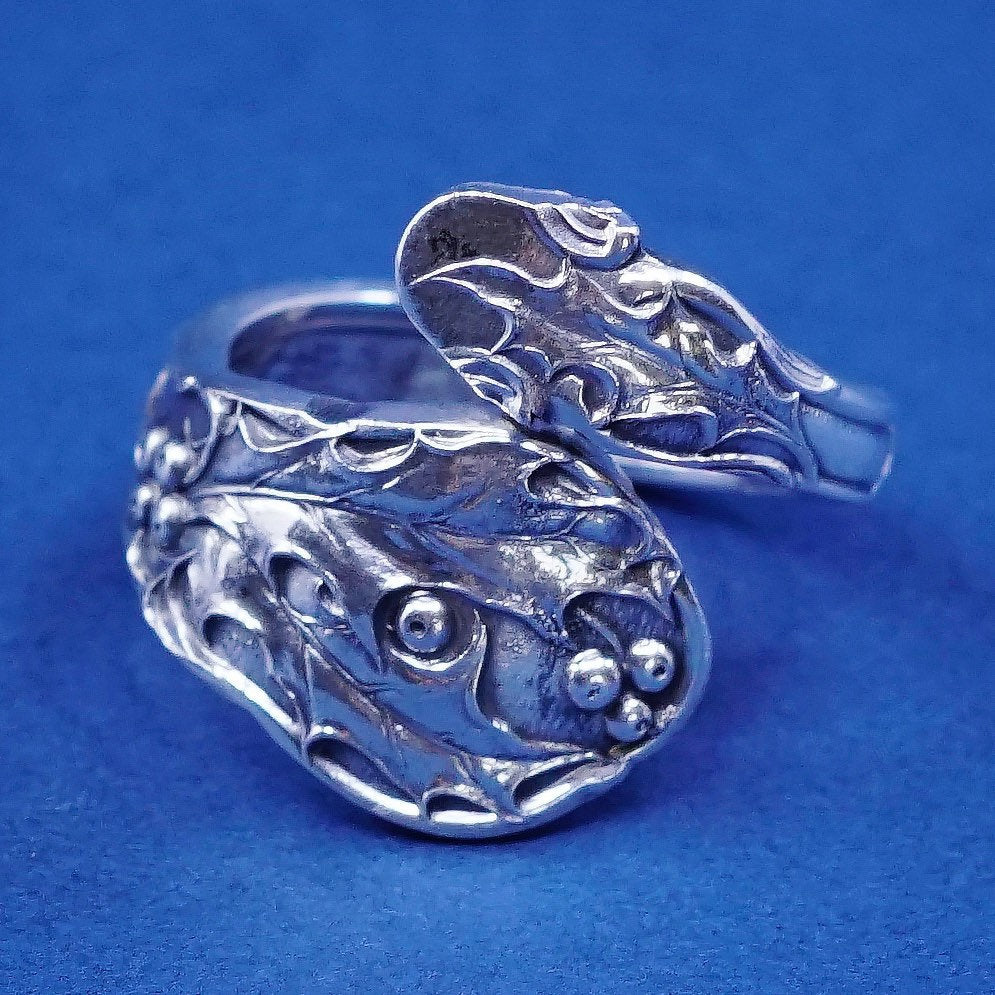 Size 8, vtg Sterling silver handmade ring, 925 flower spoon band