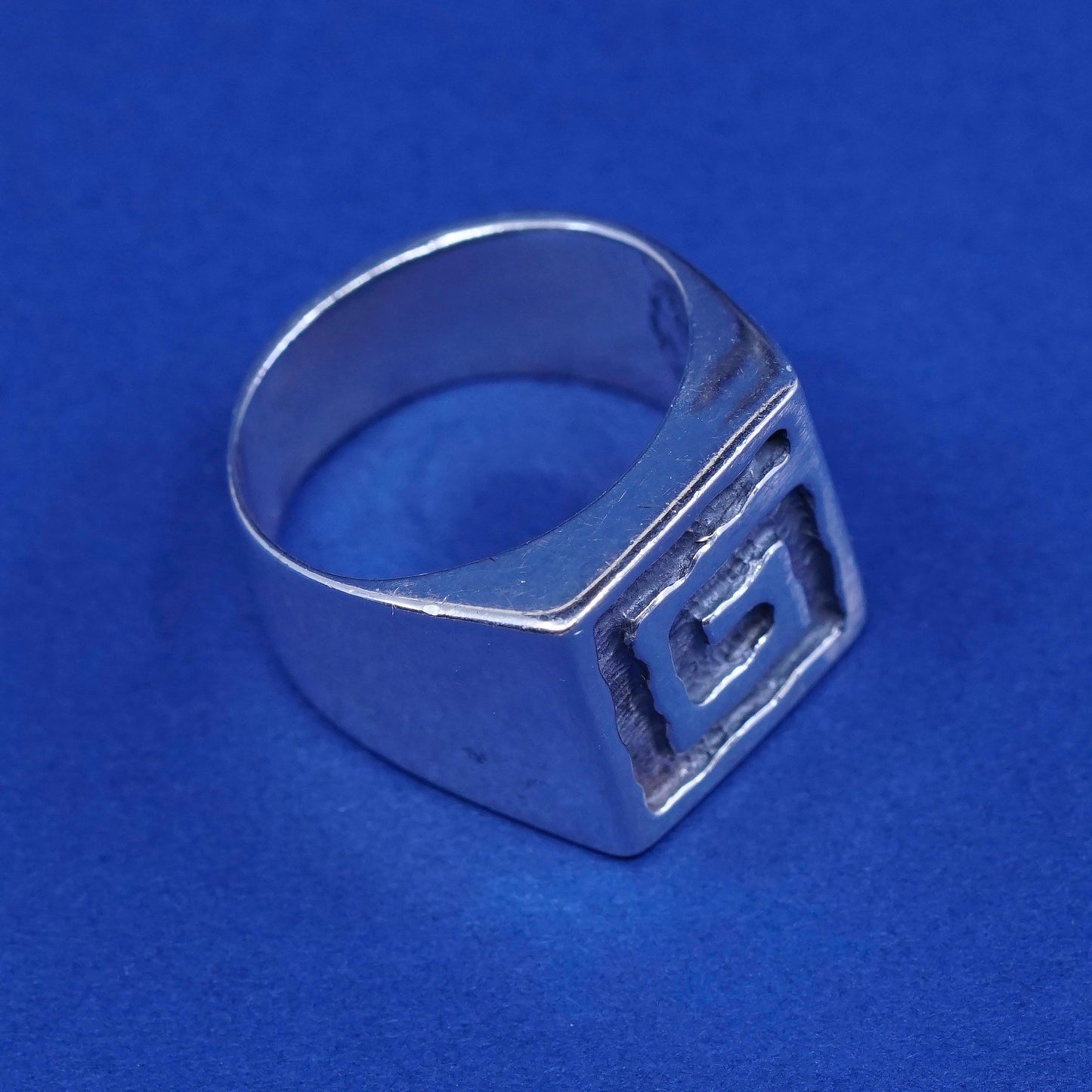 Size 7, vtg Sterling silver handmade ring, hopi 925 statement band w/ Greek key