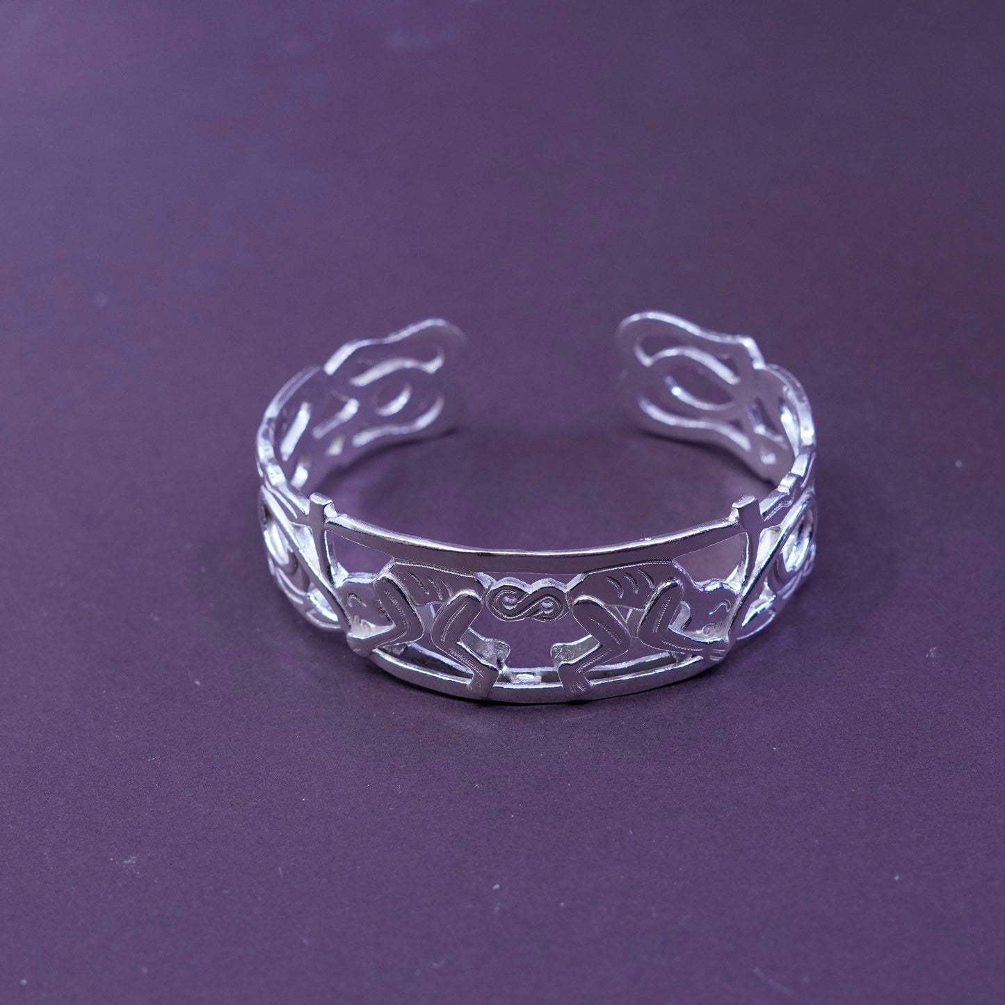 7”, Vintage Mexico Sterling silver handmade bracelet, wide 925 cuff w/ monkeys