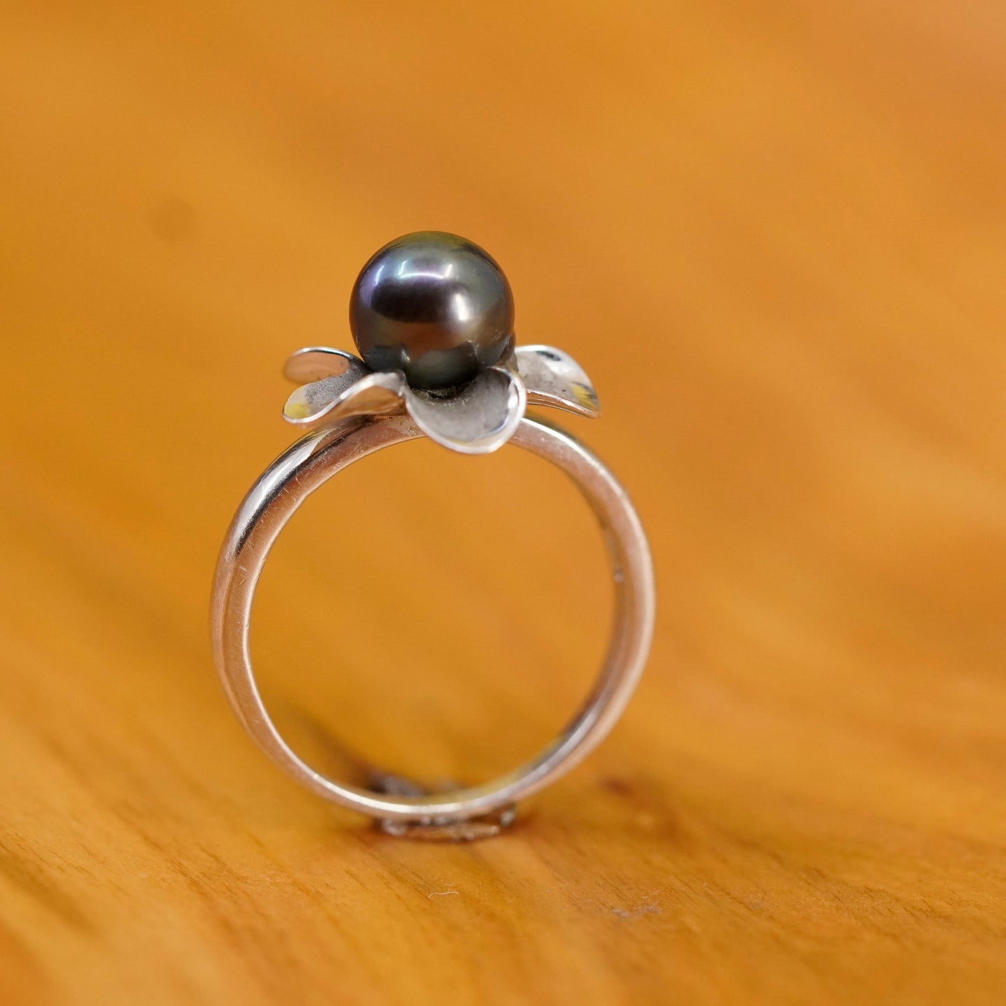 Size 7, vintage Sterling 925 silver handmade plumeria flower Ring black pearl