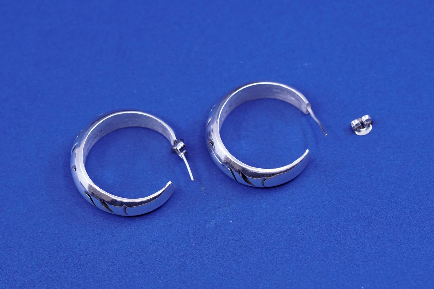 1.25”, vintage Sterling silver handmade hoop earrings, 925 huggie studs