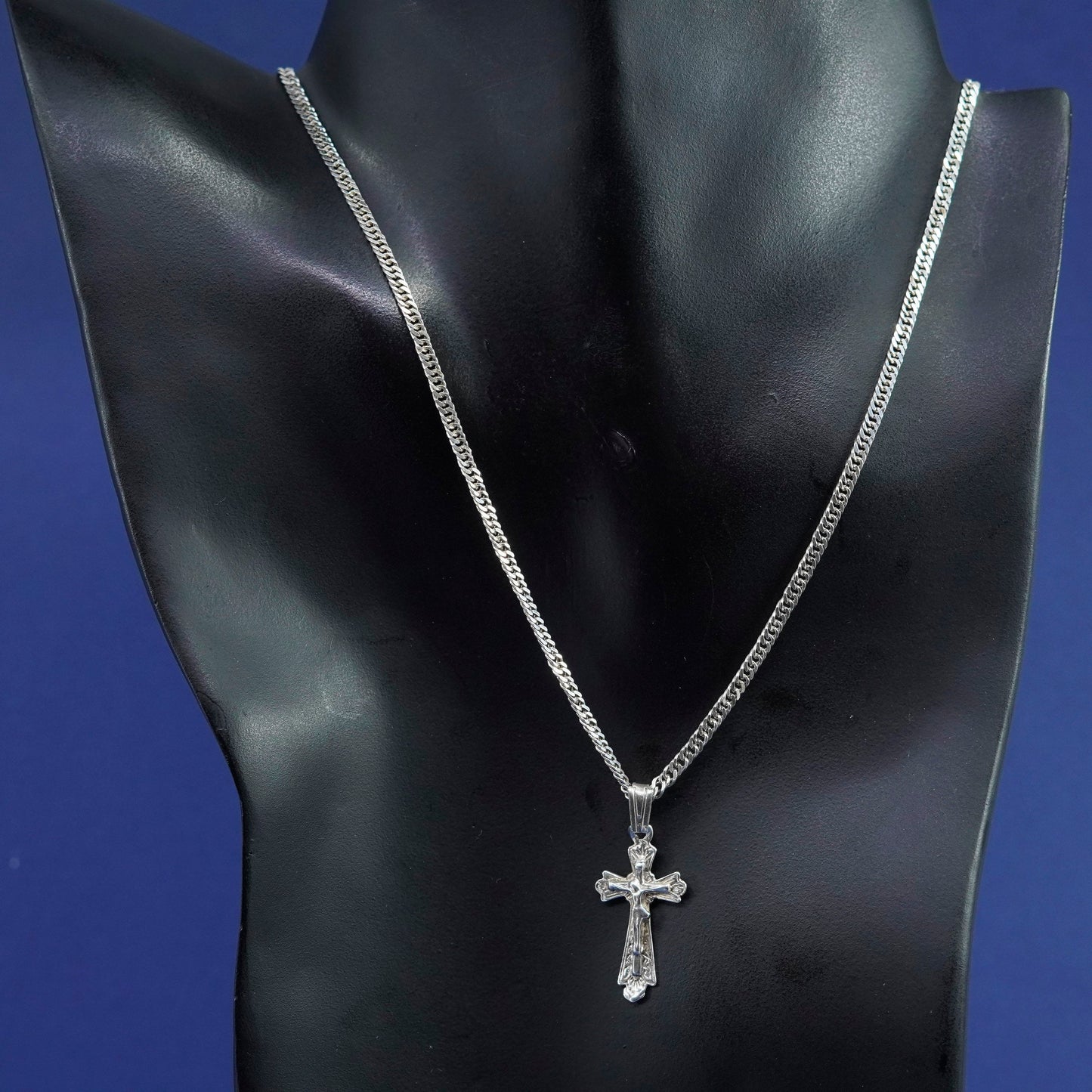 24”, 3mm, Sterling silver necklace, 925 curb chain cross pendant relief Jesus