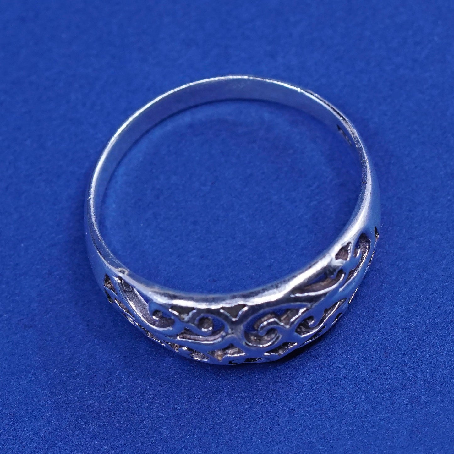Size 9.5 vintage sterling silver handmade ring, 925 filigree whirl band