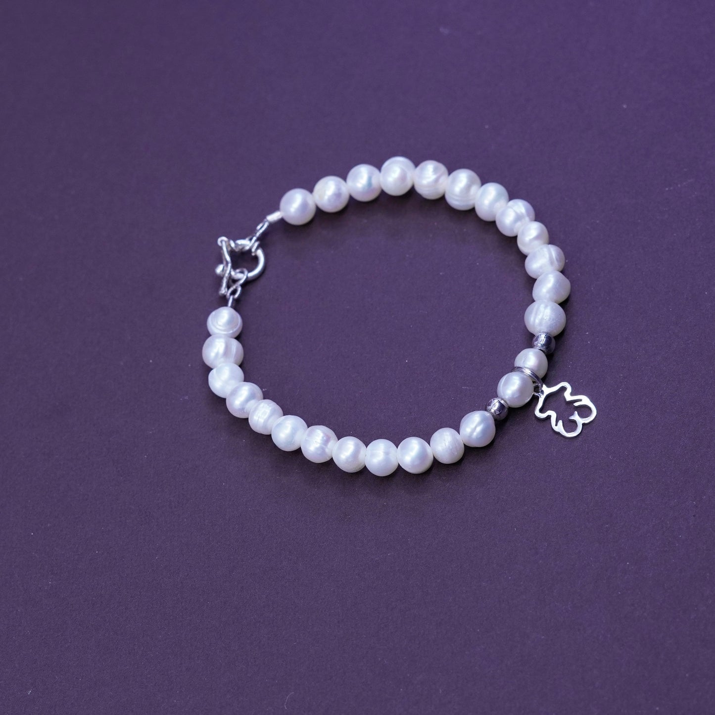 6.75”, Sterling silver bracelet, freshwater pearl beads chain w/ 925 bear charm