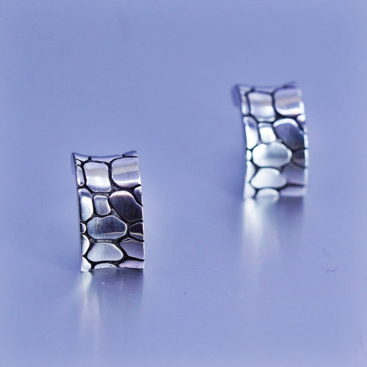 0.5”, vtg Sterling silver handmade earrings, 925 pebbles textured hoops huggie