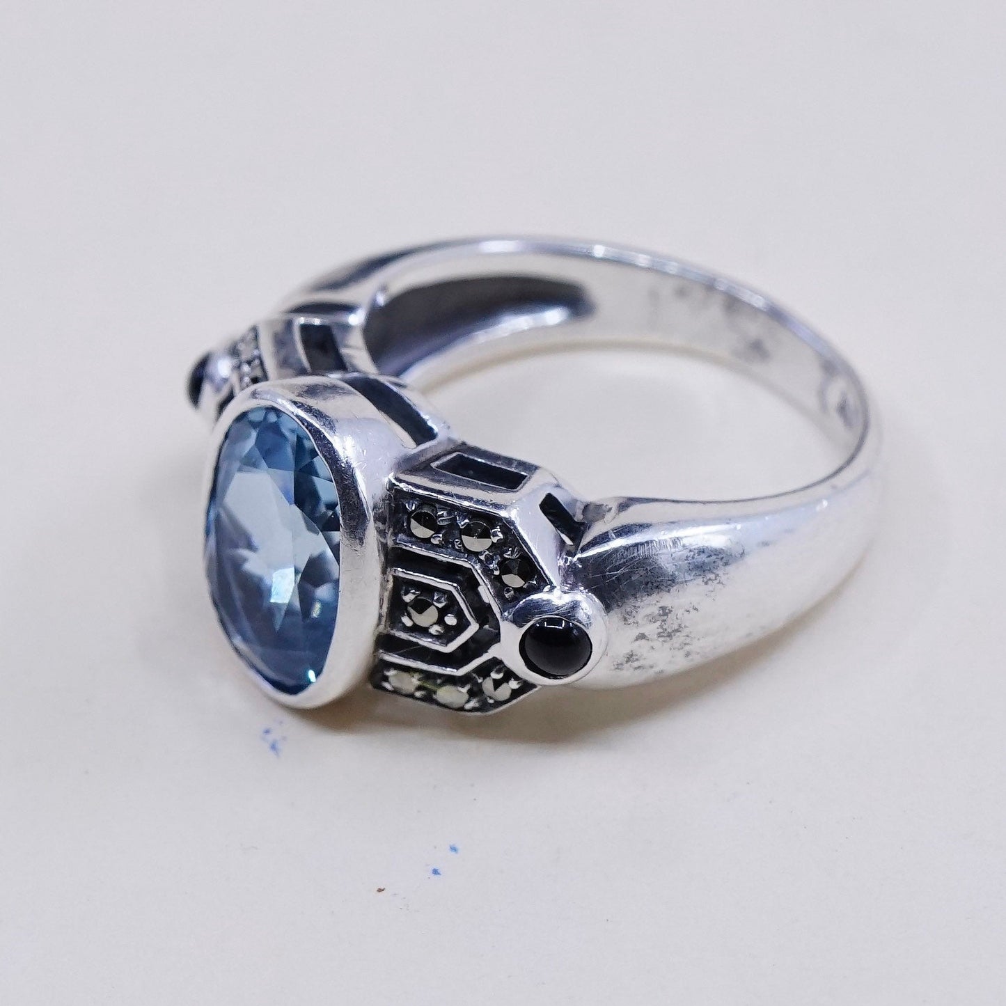 Size 7.25, vtg Karana Sterling silver statement engagement ring with blue topaz