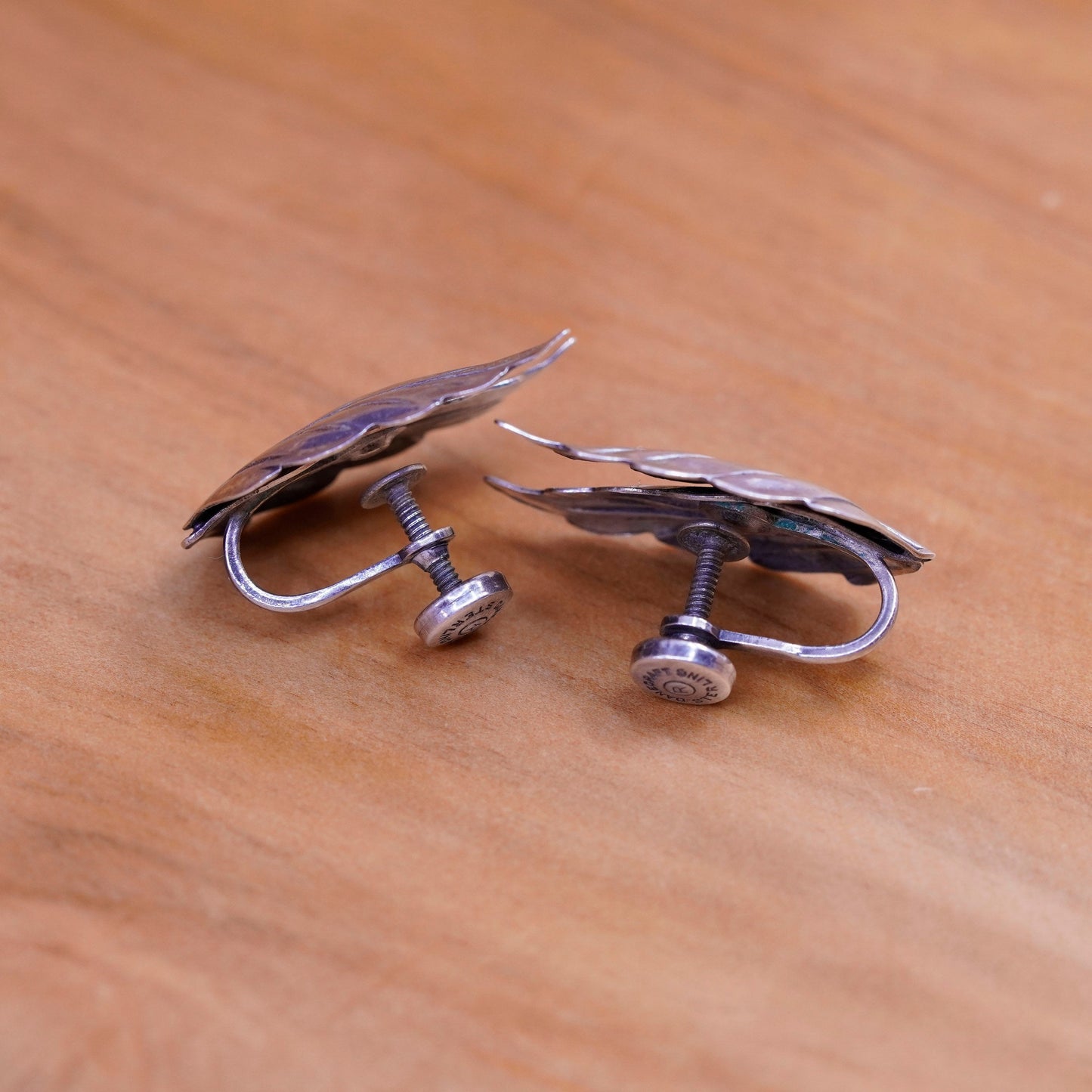 vtg danecraft Sterling silver handmade earrings, 925 leaves screw back earrings