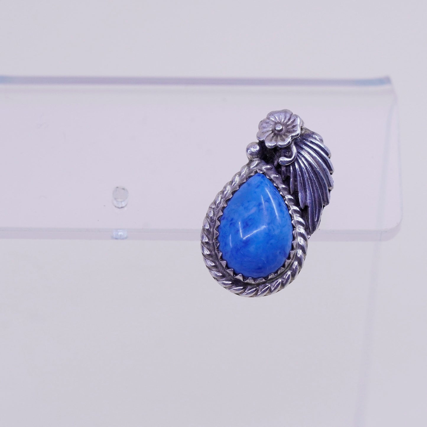 Native American earrings. Navajo Sterling 925 Silver studs sodalite flower