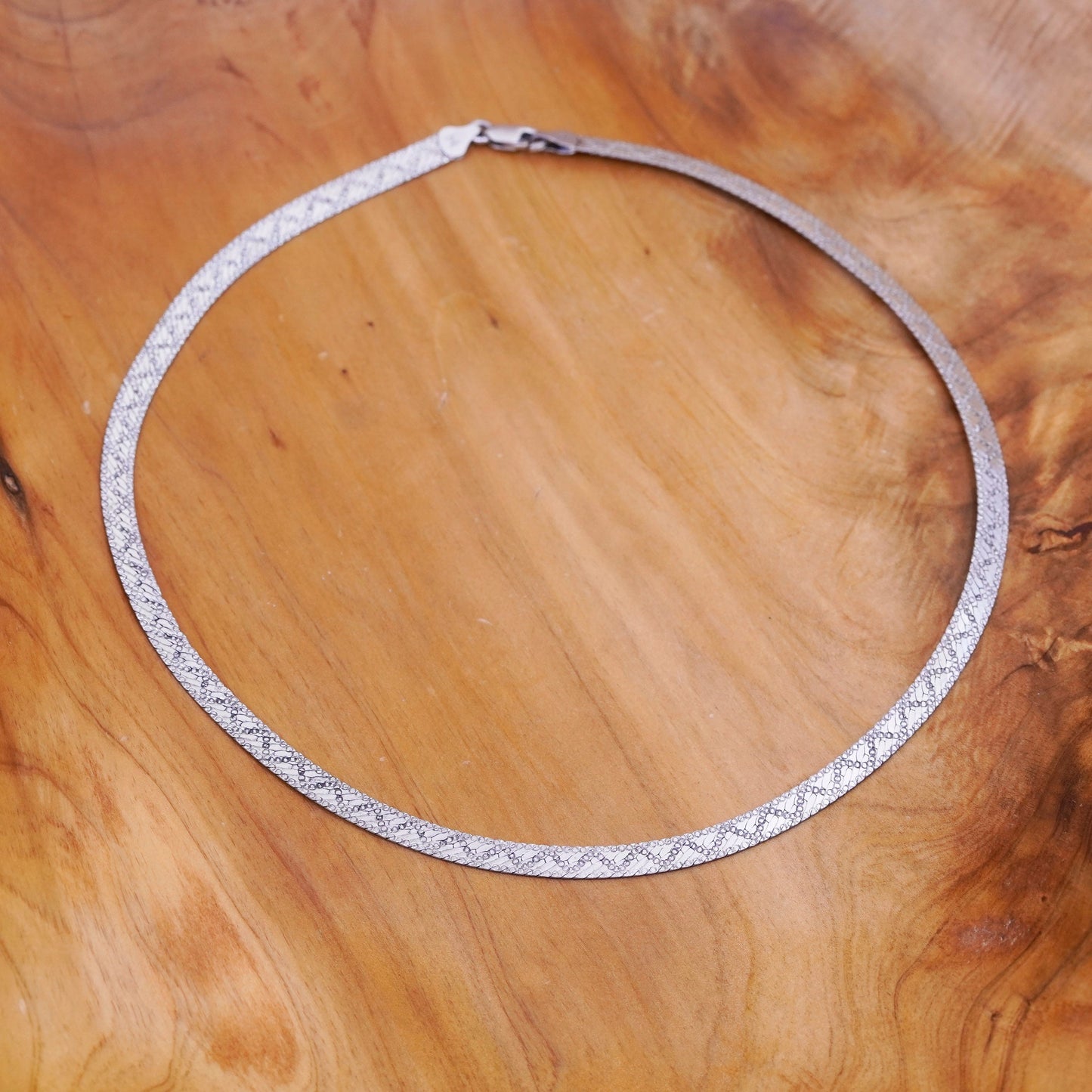 18”, vtg Italy Milor Sterling silver textured herringbone chain, 925 necklace