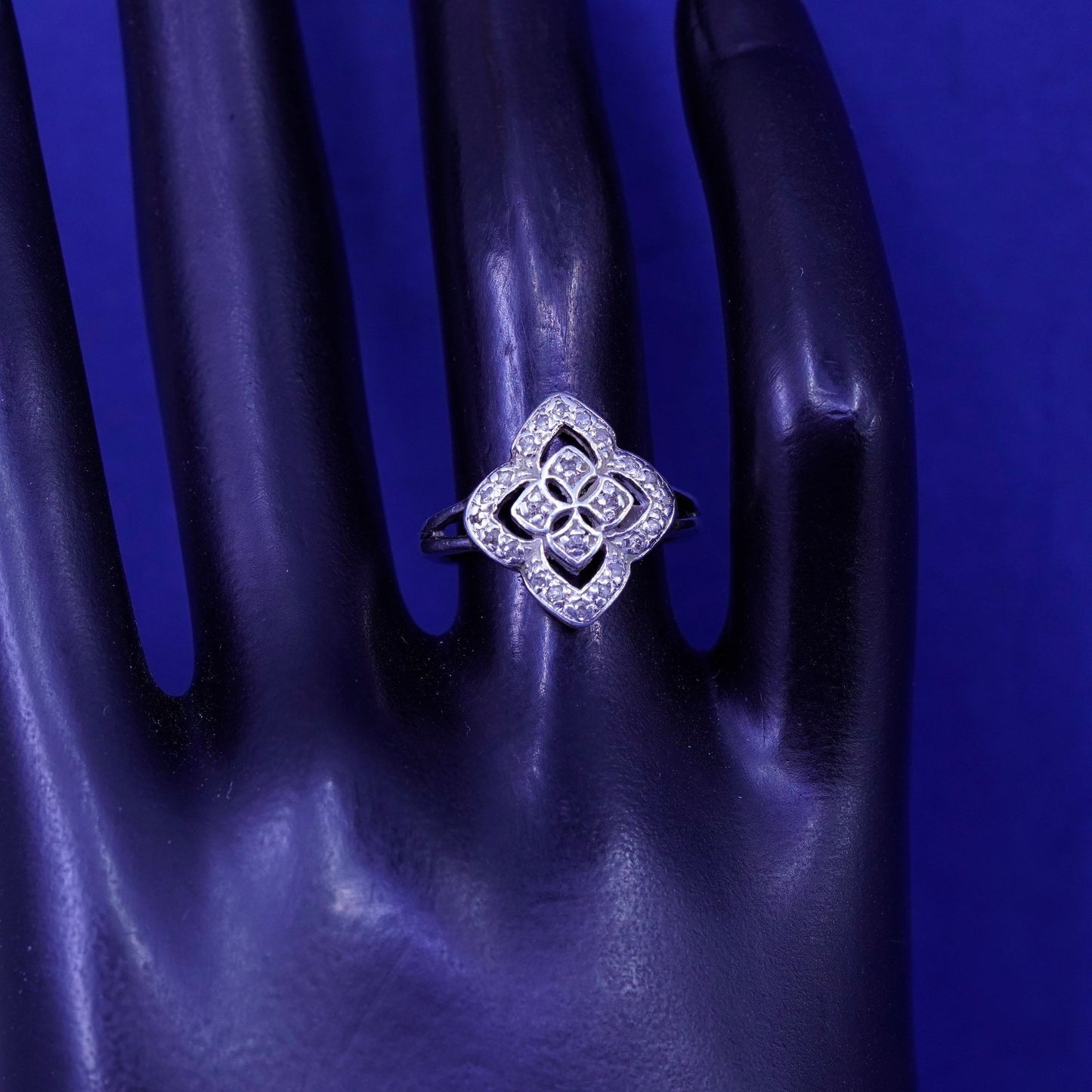Size 6.25, vintage Sterling 925 silver handmade ring with genuine diamond