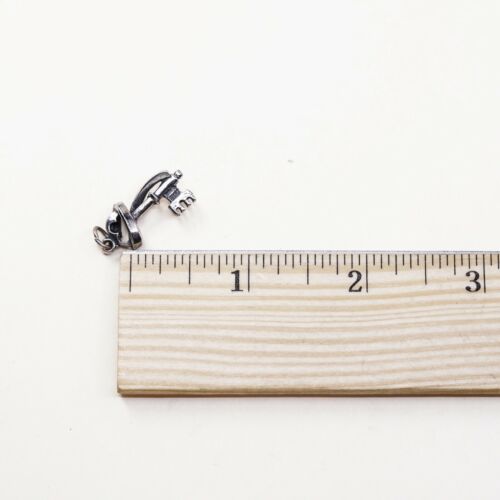 Vintage Sterling Silver Pendant, 925 silver Key Chicago Windy City Cahrm