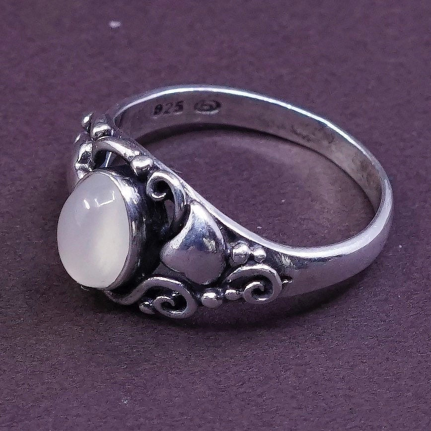 sz 8.5, vtg Sterling silver handmade ring, 925 w/ white tiger eye N beads