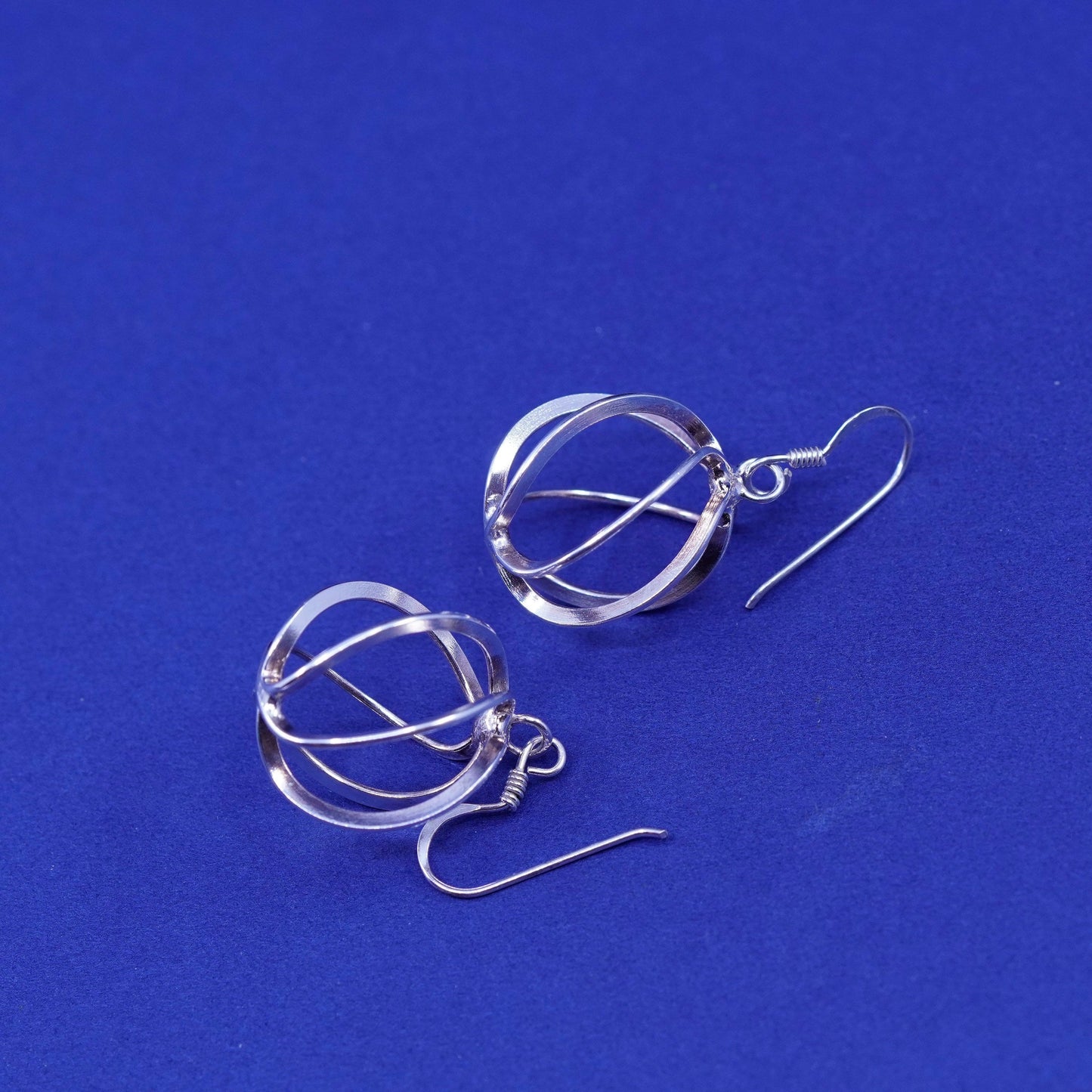 Vintage sterling silver handmade earrings, 925 twisted hopps