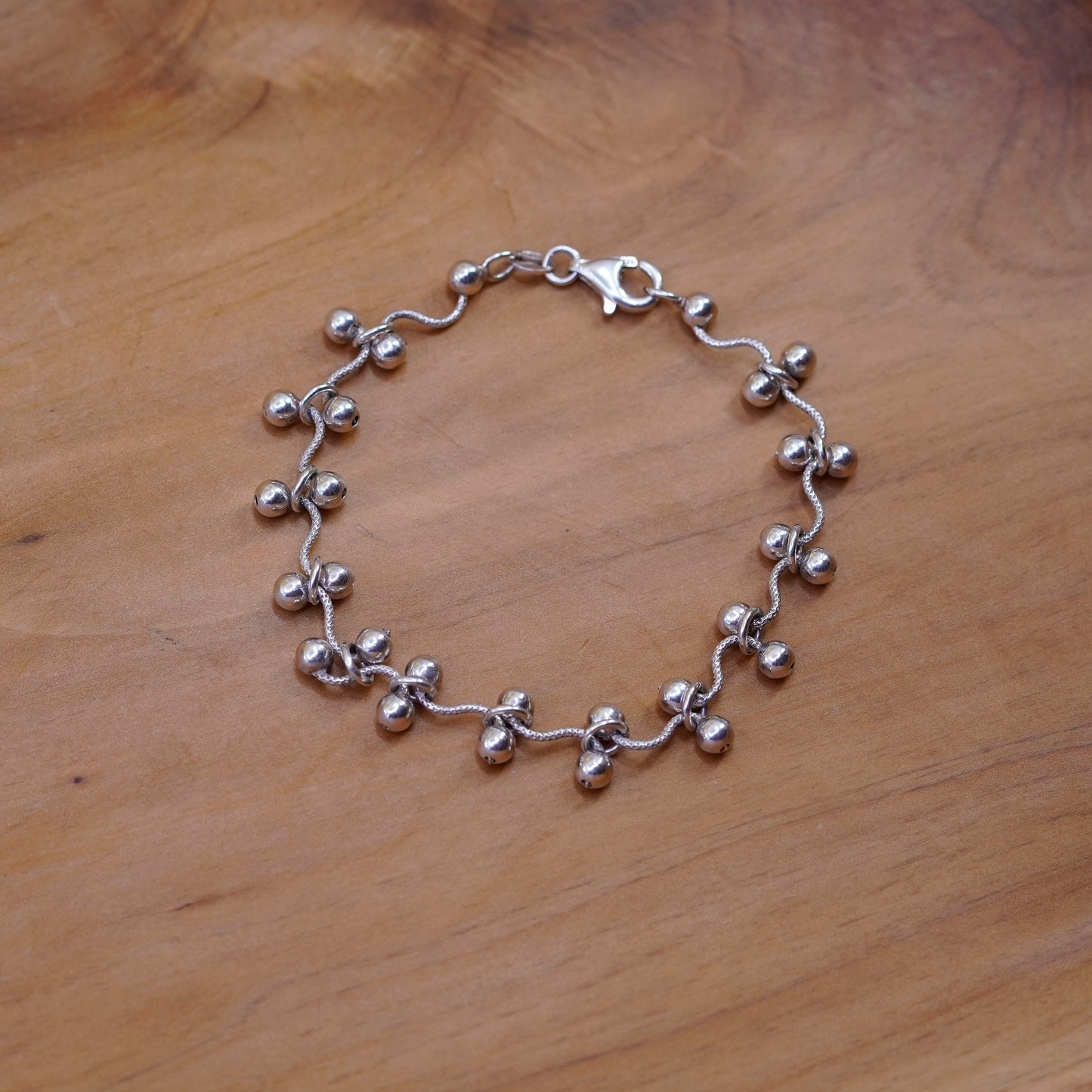 6.75”, Sterling silver handmade bracelet, textured 925 wavy DNA link chain bead