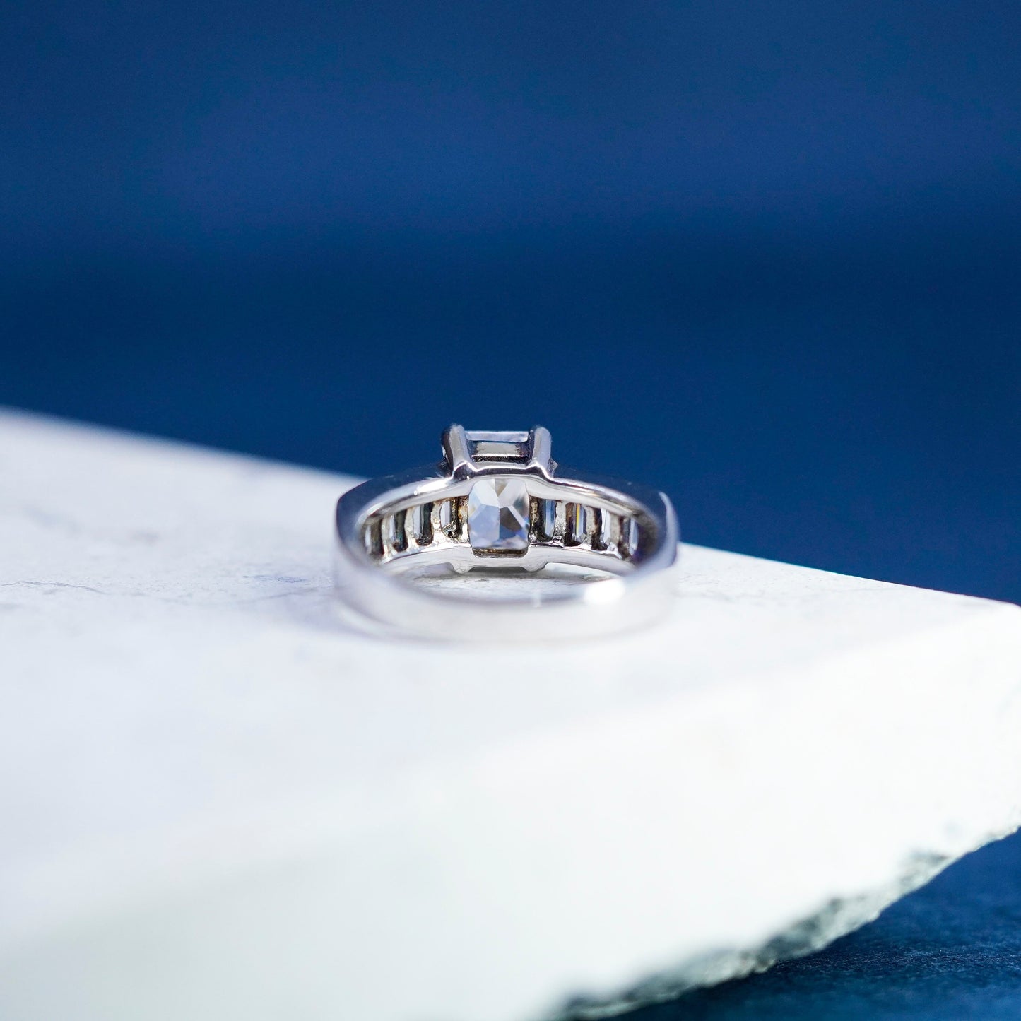 Size 7.25 vintage Sterling 925 silver engagement ring with cz