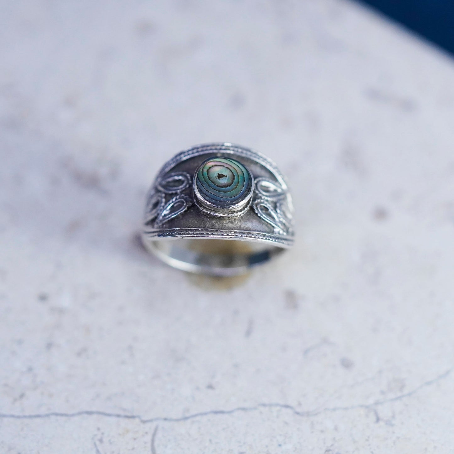 Size 7, vintage sterling silver handmade ring, 925 band with abalone inlay