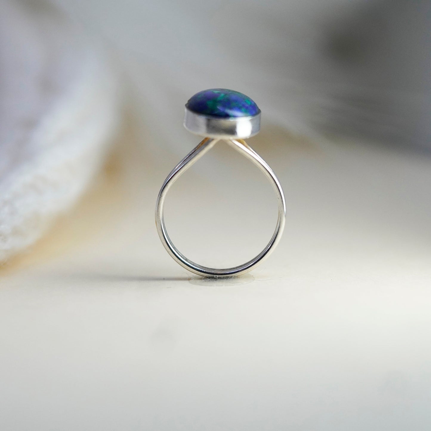 Size 5, Vintage sterling 925 silver handmade ring with azurite inlay