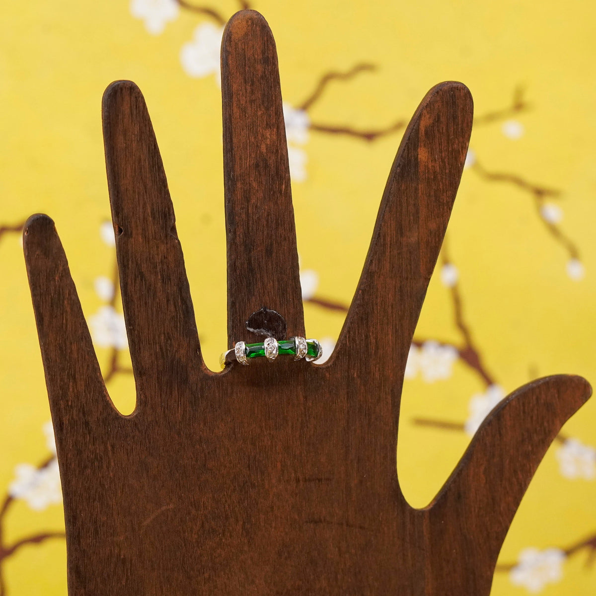 Size 8.5, vtg Sterling 925 silver handmade stackable band ring with peridot cz