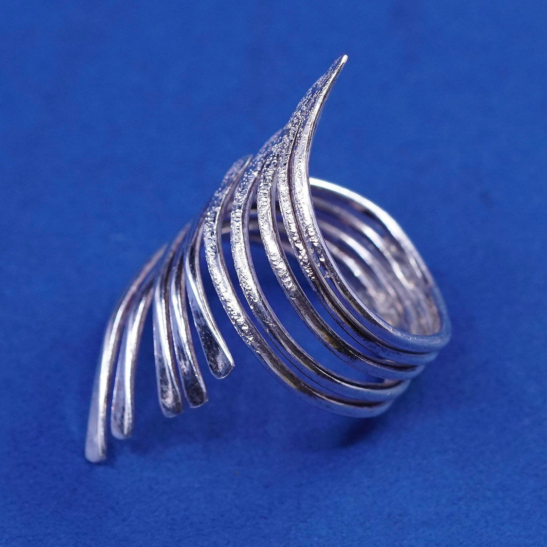 sz 8.25, vtg Sterling silver handmade wrapped ring, modern 925 statement ring