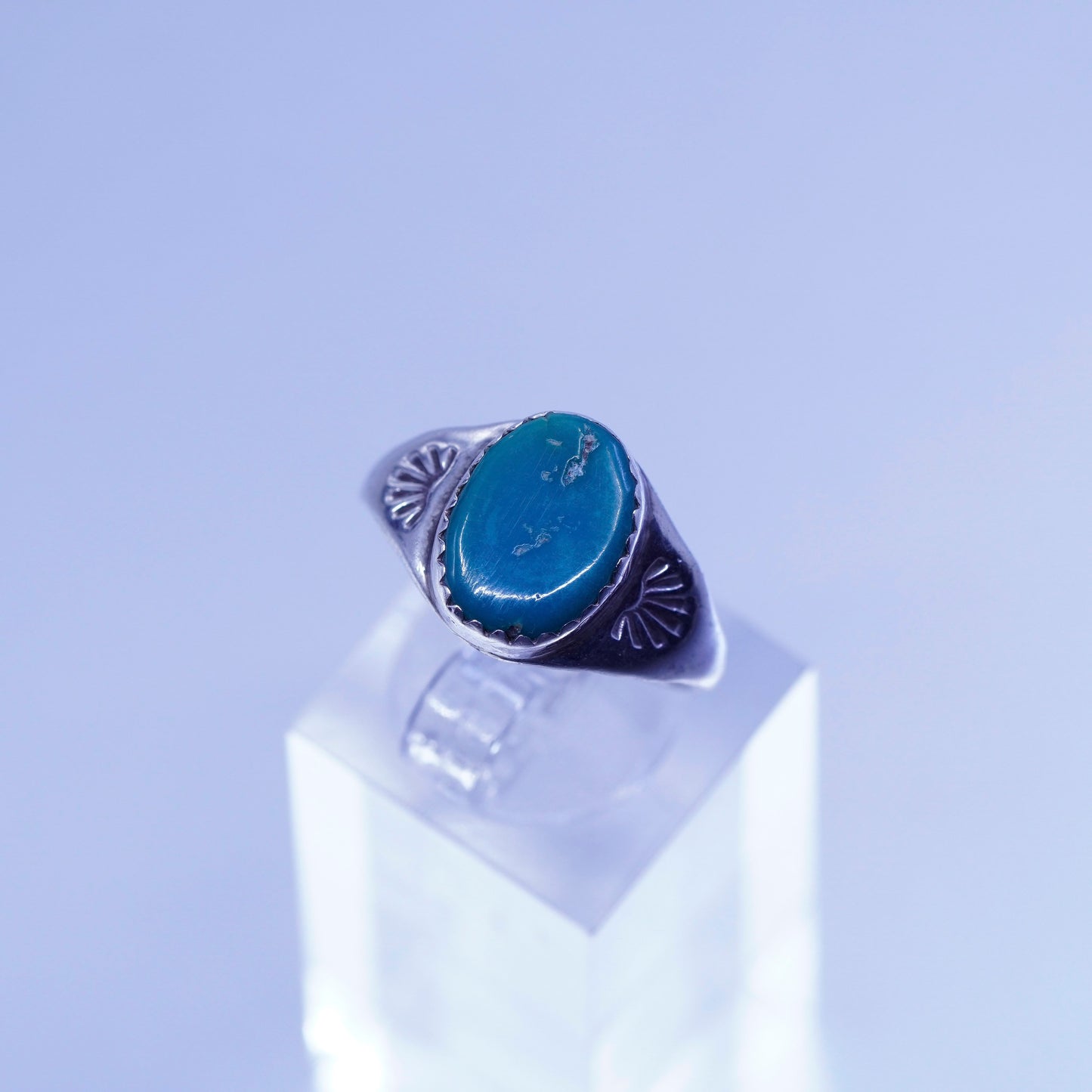 Size 8.25, Native American navajo Sterling 925 silver handmade ring turquoise