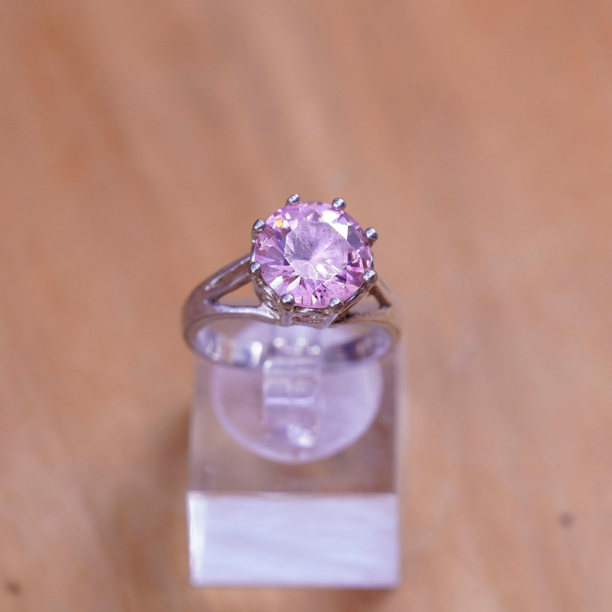 Size 6.25, vintage Sterling 925 silver handmade ring with pink Quartz