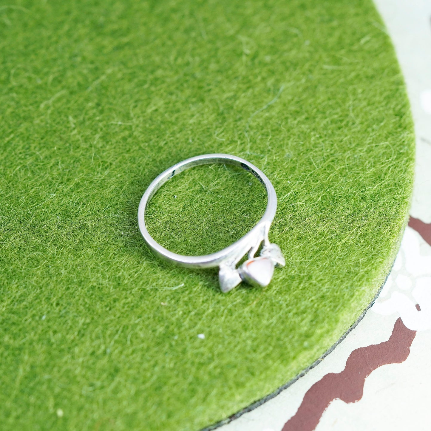Size 5, sterling silver handmade ring, 925 band mother of pearl heart jewelry