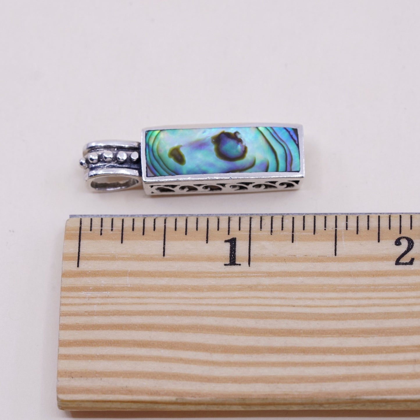 Vintage sterling 925 silver handmade pendant, with long abalone