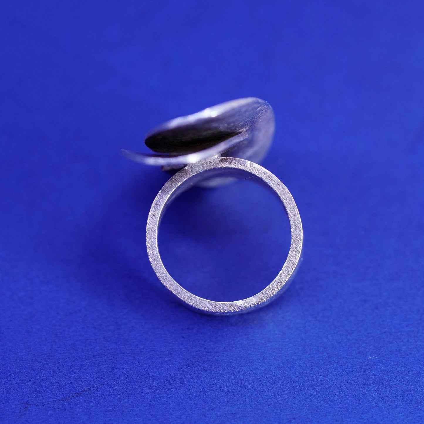 Size 7.25, vtg Sterling silver handmade ring, modern 925 silver statement ring