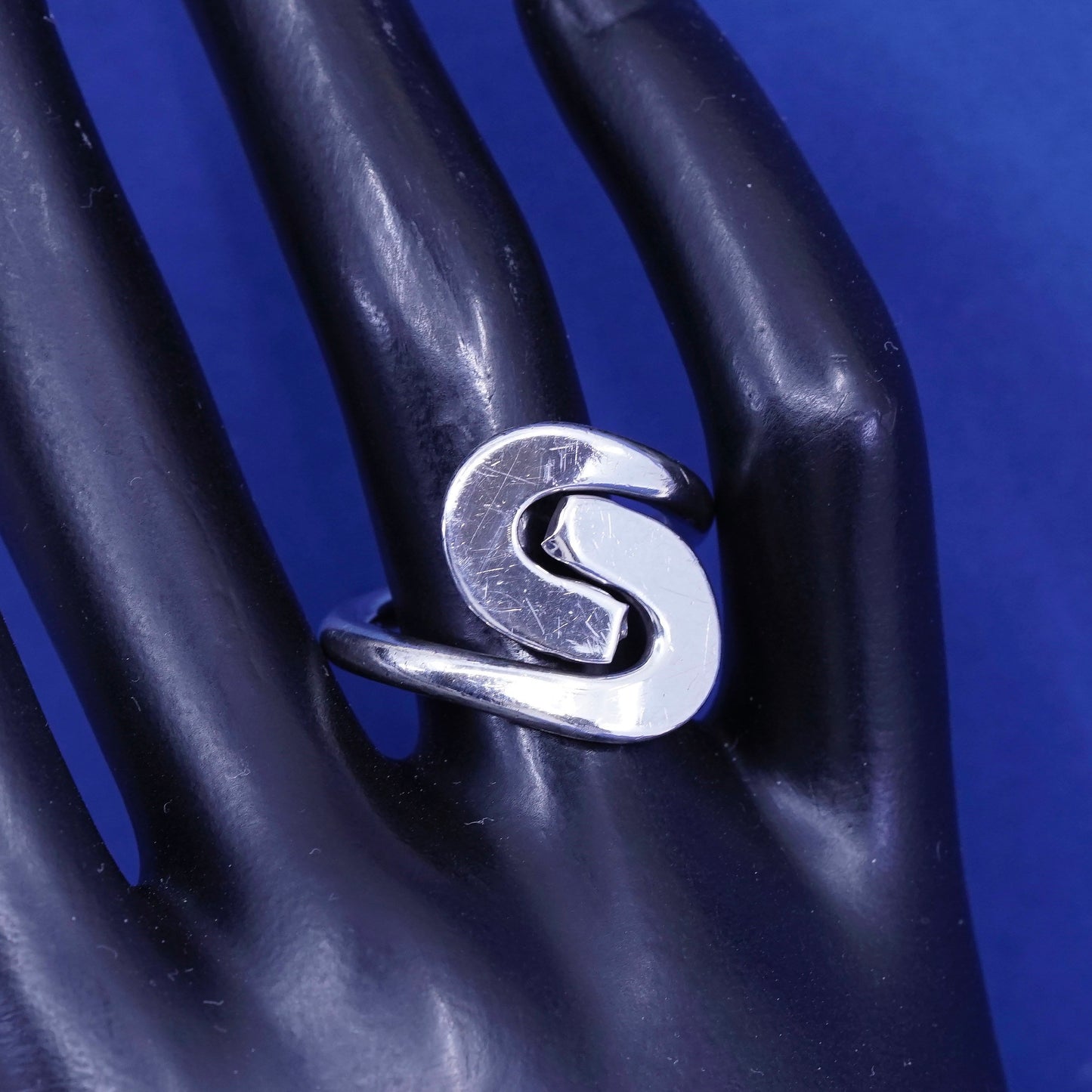 Size 8.25, vintage Sterling silver handmade ring, 925 wide swirly band