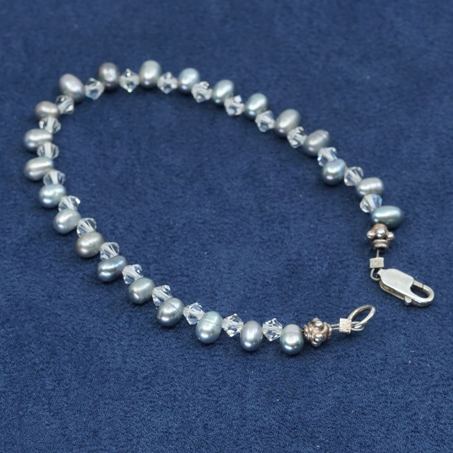7.5", Sterling silver handmade bracelet, 925 clasp w/ pearl N crystal beads