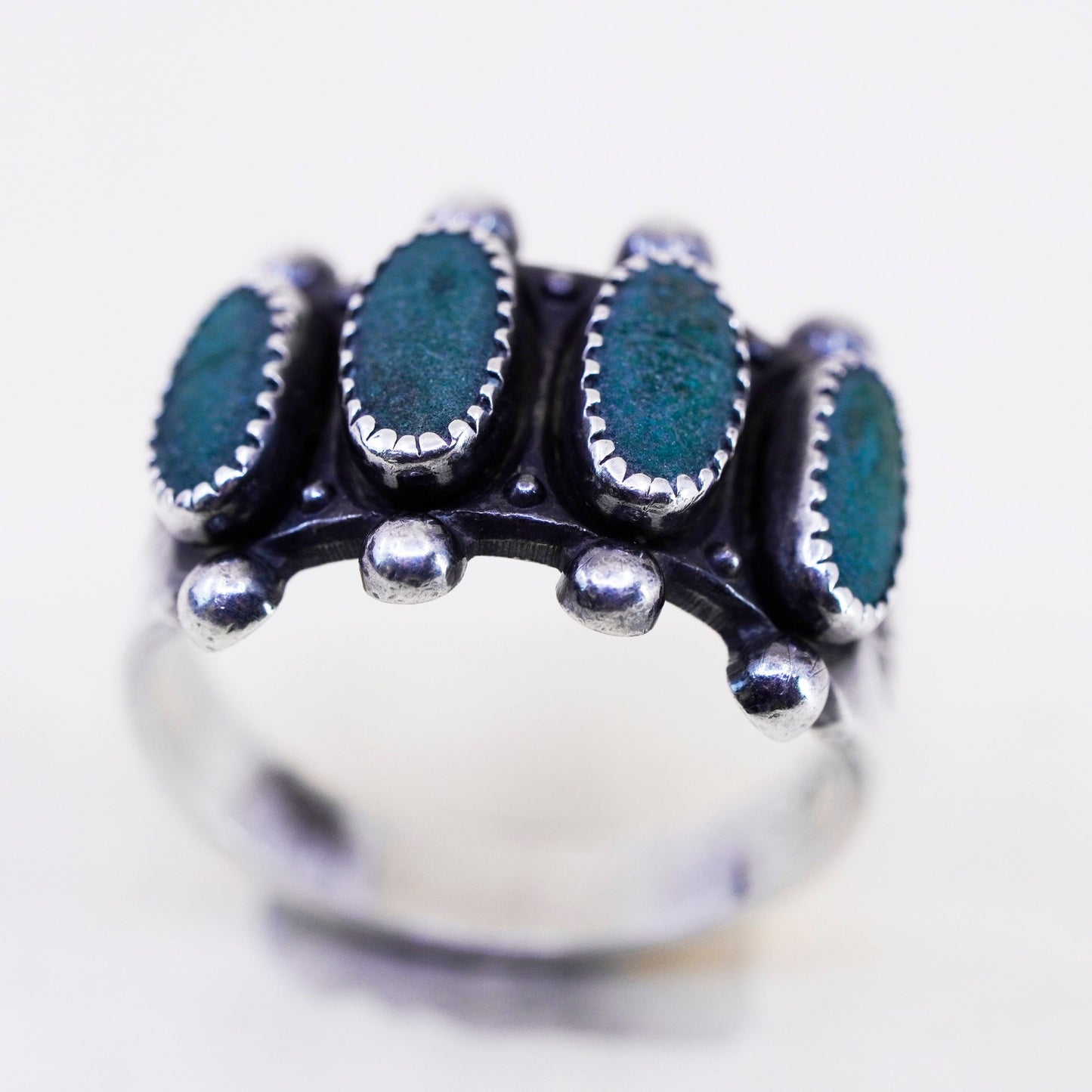 Size 5, vtg sterling silver Native American 925 band ring oval turquoise beads