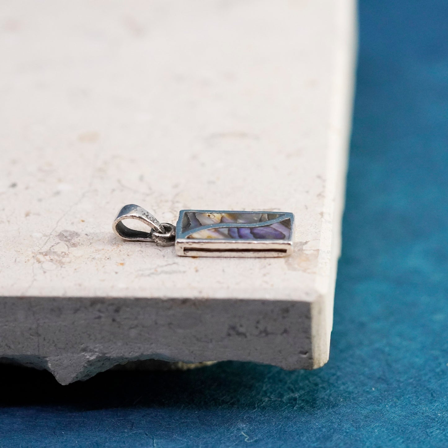 Vintage Sterling 925 silver handmade rectangular pendant with abalone