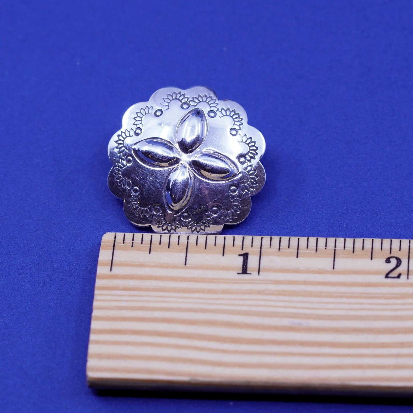 Vintage southwestern sterling silver handmade earrings 925 studs floral texture