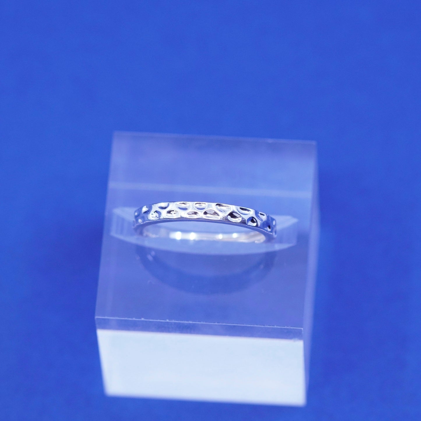 Size 7, vintage Sterling silver handmade ring, hammered 925 wedding band